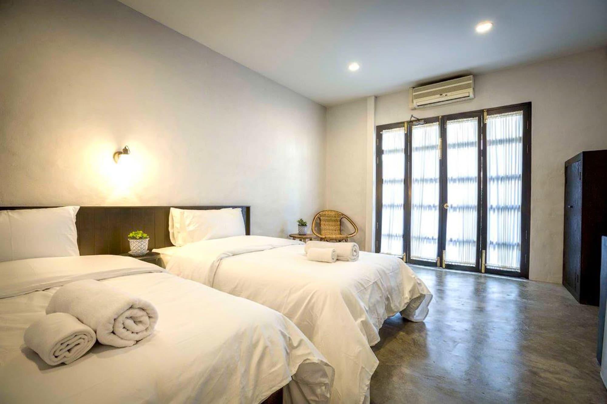 Chotana Villa Hotel Чиангмай Екстериор снимка